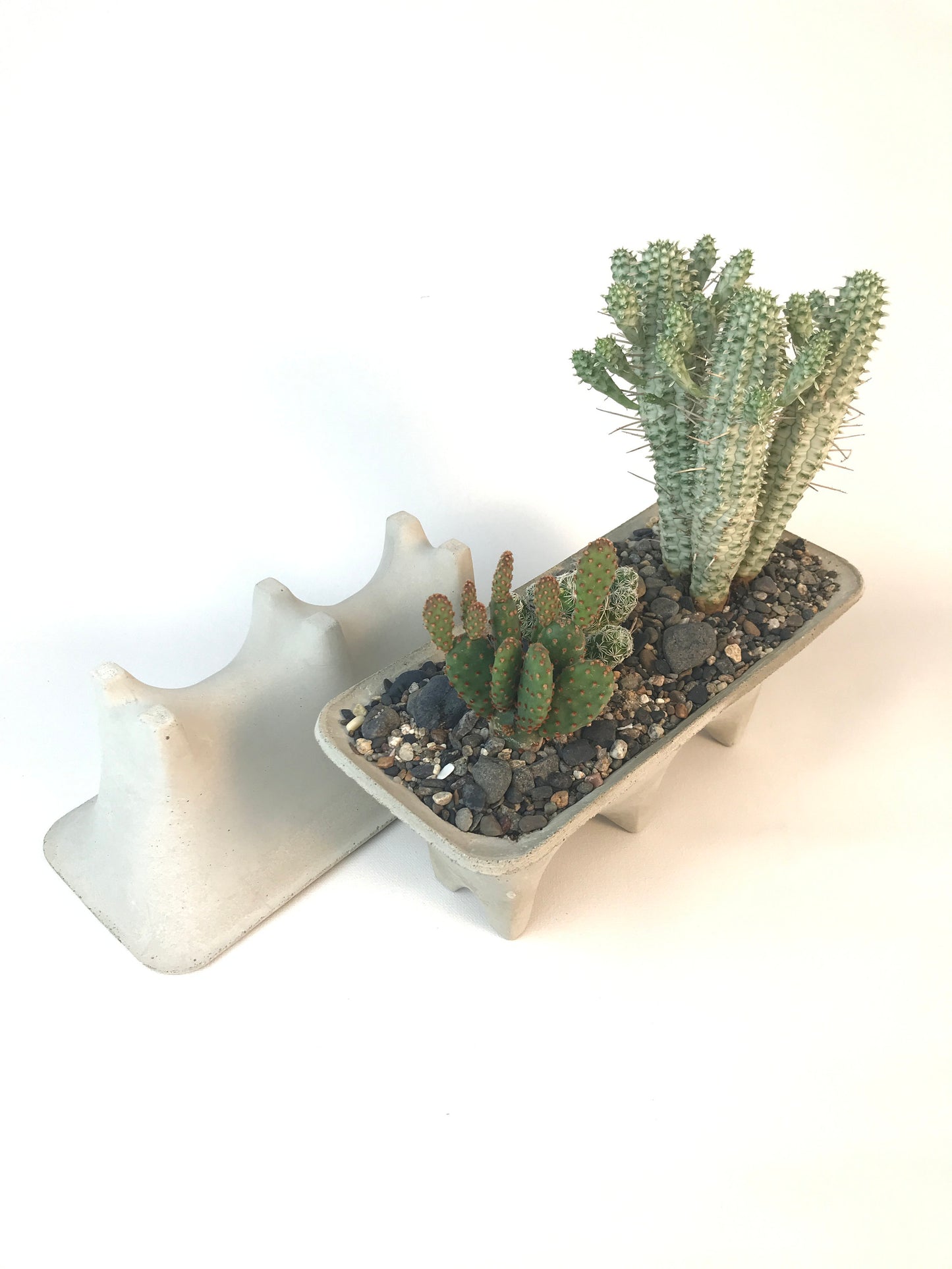 Bridge Planter - Modern Concrete Planter